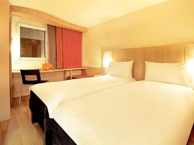 ibis Koln Leverkusen