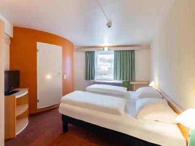 B&B HOTEL Wuppertal-City