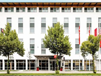 Ibis Muenchen Garching