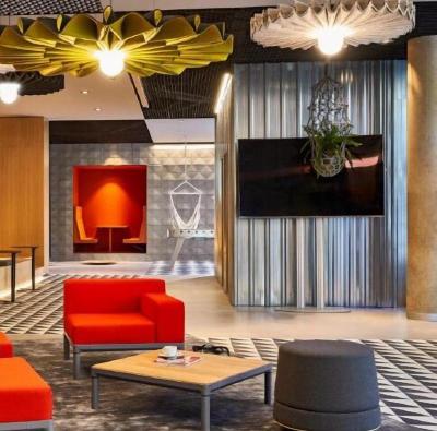 ibis Barcelona Pza Glories 22