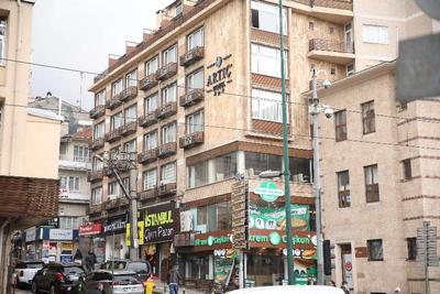 Artıç Hotel