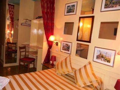 OYO Hostal La Fontana