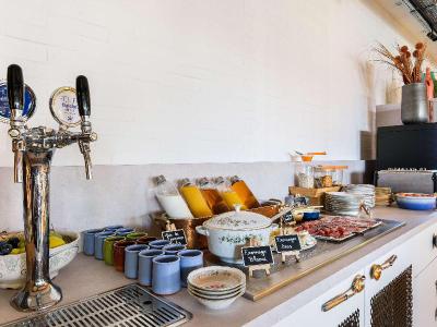 Greet Hotel Massieux Lyon Nord