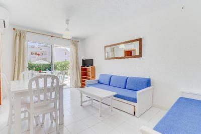 Llevant Apartamentos