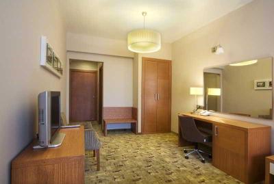 Business Hotel