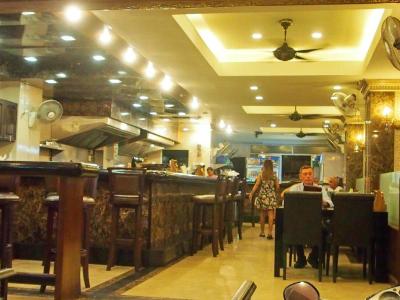 Maleez Lodge Hotel Restaurant