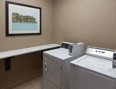 Holiday Inn Express Miami Airport Blue Lagoon Area