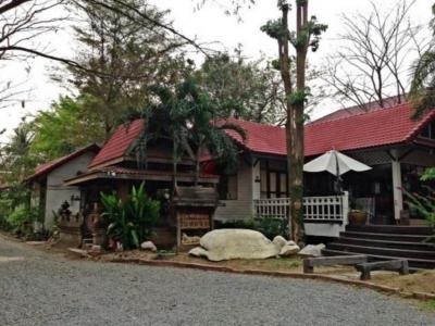 The Old Palace Resort