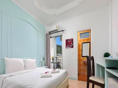 Arya Eightballrecords Hotel