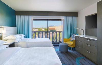 Sheraton Tucson Hotel & Suites