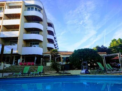 Les Pins Thalasso SPA Valdys