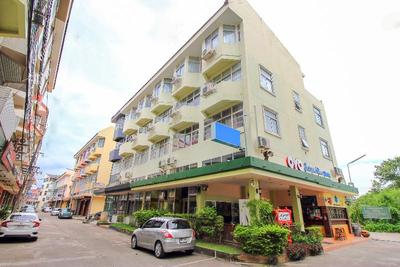 OYO 262 Baan Nilawan Hua Hin Hotel