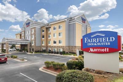 Fairfield Inn & Suites Commerce