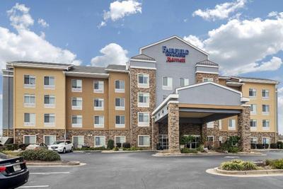 Fairfield Inn & Suites Commerce