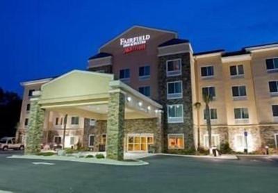 Fairfield Inn & Suites Commerce