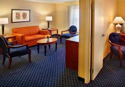 Sonesta Select Boston Woburn Burlingto