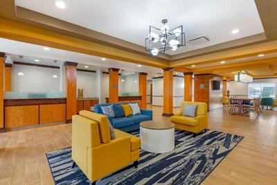 Comfort Inn & Suites Akron South
