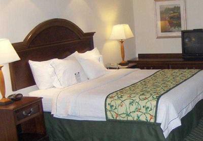 Fairfield Inn & Suites Chicago Lombard