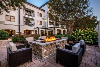 Courtyard Charlotte Ballantyne