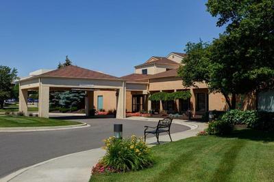 Courtyard Detroit Livonia