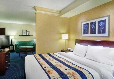 SpringHill Suites Detroit Southfield