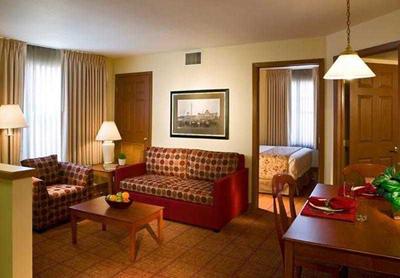 TownePlace Suites Detroit Livonia