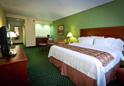 Fairfield Inn & Suites Lumberton