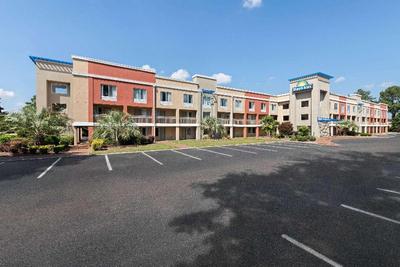 Days Inn by Wyndham Florence Near Civic Center