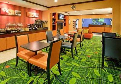 Comfort Inn & Suites (Houston North)