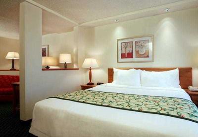 Fairfield Inn & Suites Houston The Woodlands