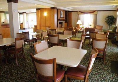 Fairfield Inn & Suites Indianapolis East