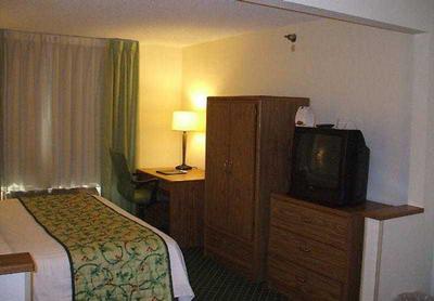 Fairfield Inn & Suites Terre Haute