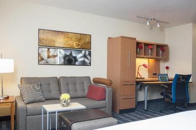 TownePlace Suites Indianapolis Park 100