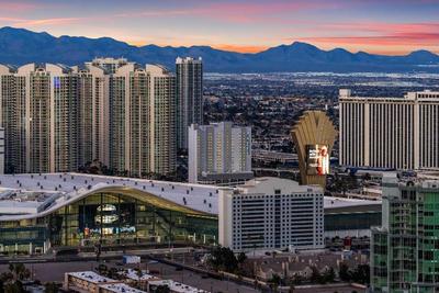 SpringHill Suites Las Vegas Convention Center