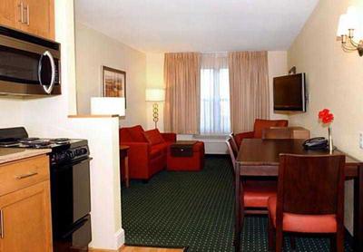 TownePlace Suites Kansas City Overland Park