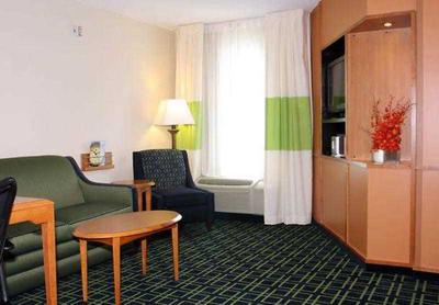 Fairfield Inn & Suites Marion