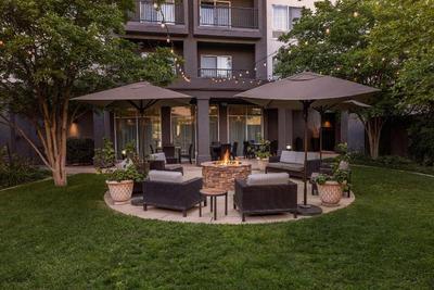 Courtyard Ventura Simi Valley