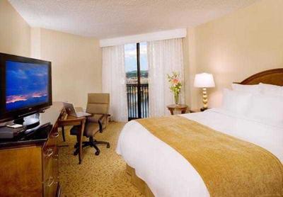 Portland Marriott Downtown Waterfront