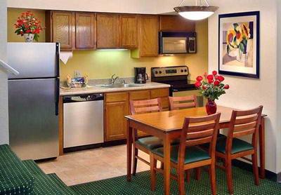 Sonesta ES Suites Providence Airport