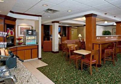Fairfield Inn & Suites Brunswick Freeport