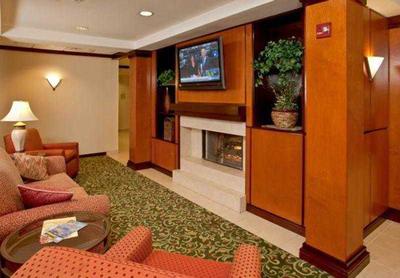Fairfield Inn & Suites Brunswick Freeport