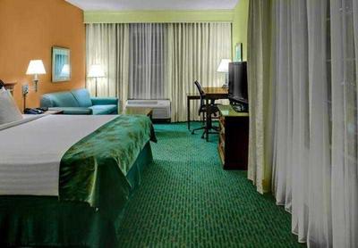 Courtyard By Marriott Chapel Hill