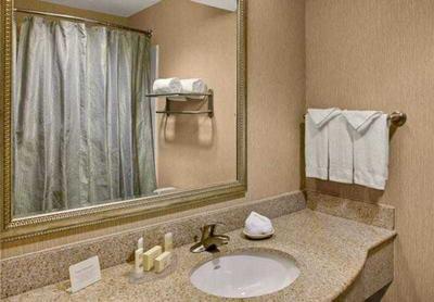 Courtyard By Marriott Chapel Hill
