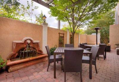 Courtyard Raleigh Crabtree Valley