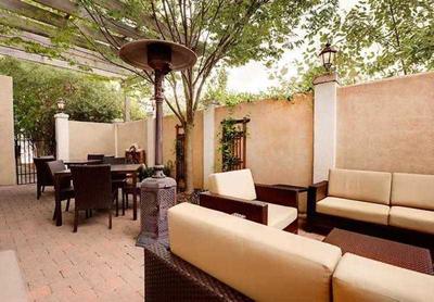 Courtyard Raleigh Crabtree Valley