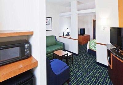 Fairfield Inn & Suites Tulsa Southeast/Crossroads
