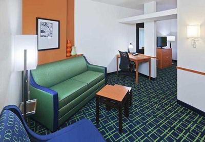 Fairfield Inn & Suites Tulsa Southeast/Crossroads