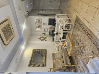 Lemon Residence