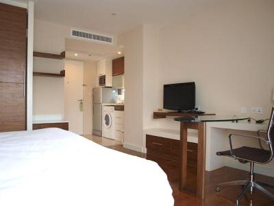 Thomson Residence Bangna