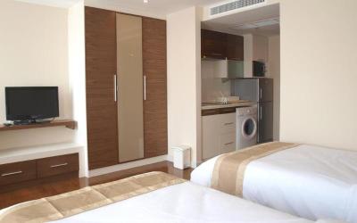 Thomson Residence Bangna